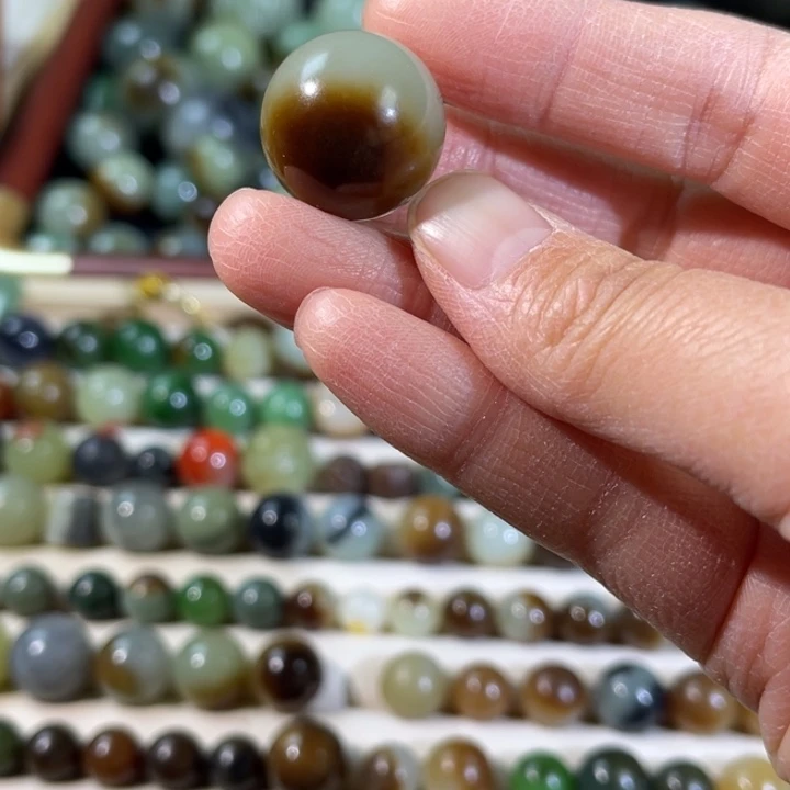 和田玉（糖玉）未镶嵌珠宝半成品20