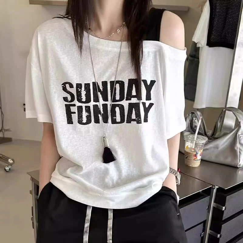 2025时尚夏季雪花面料休闲宽松韩版漏肩印花字母洋气百搭简约款.