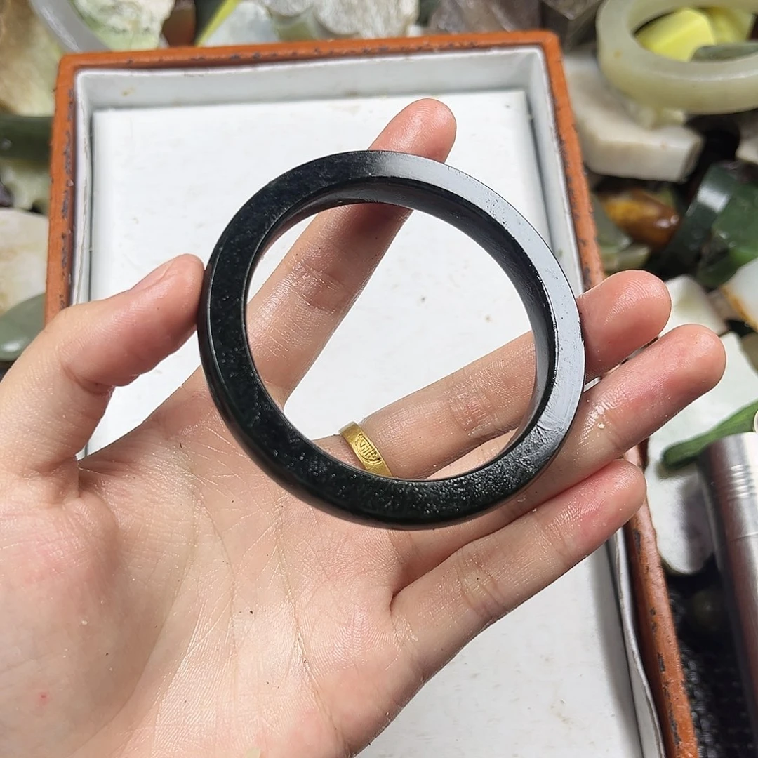 手链未镶嵌和田玉（糖玉）