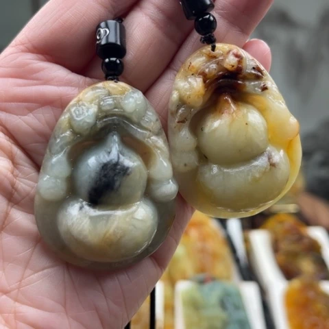 岫玉未镶嵌挂件挂件