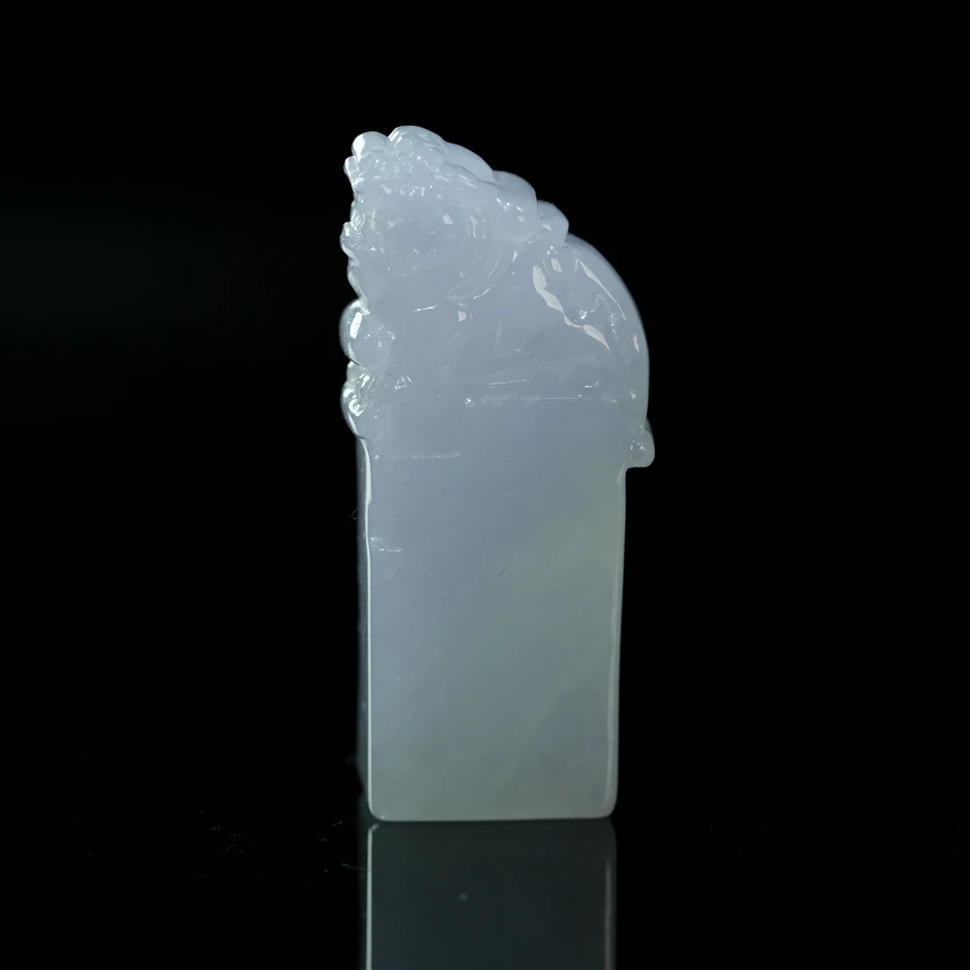 YQR019 瑞兽钮印章  翡翠挂件