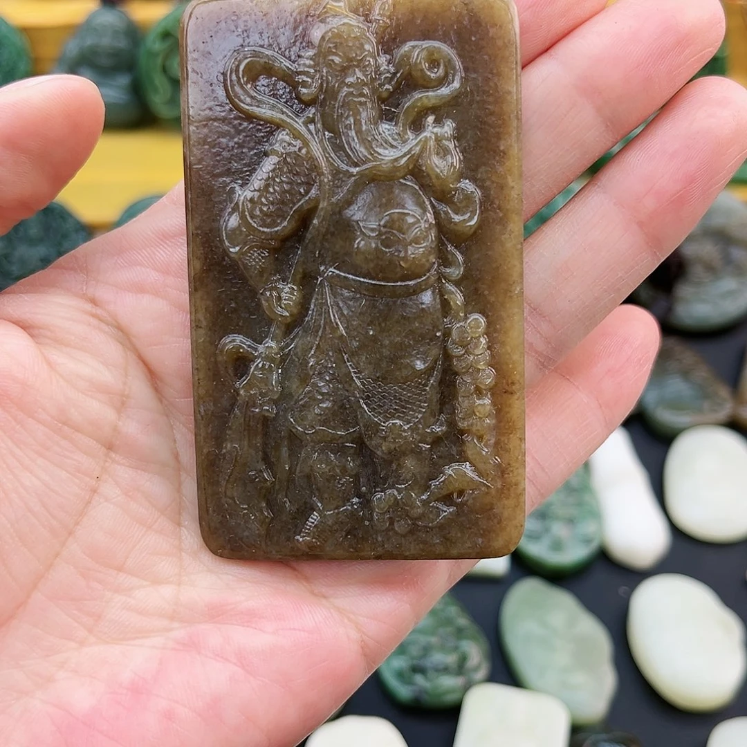 和田玉未镶嵌颈饰善***缘