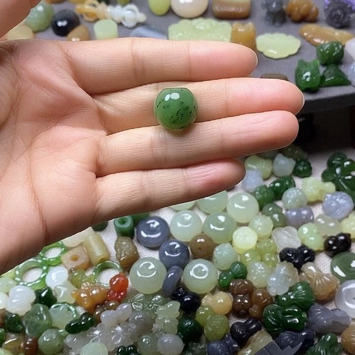 未镶嵌和田玉挂件桶珠