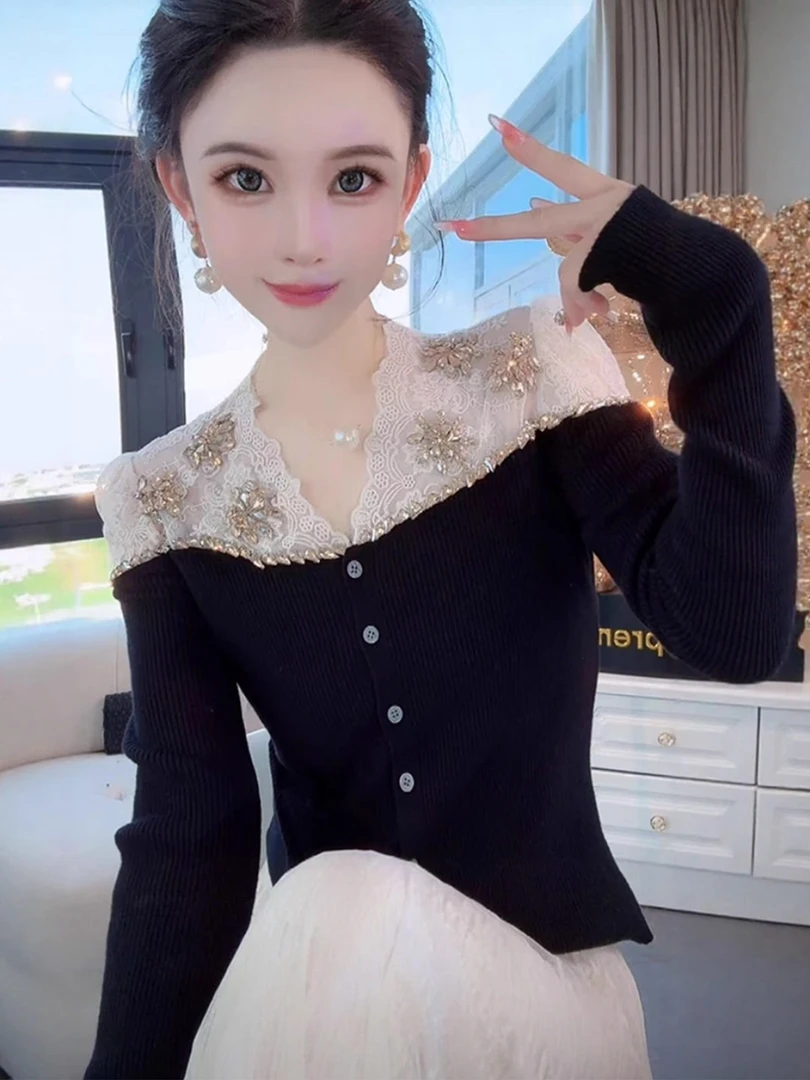 法式蕾丝钉珠镂空拼接针织衫女秋2025新款高级感甜美毛衣开衫上衣