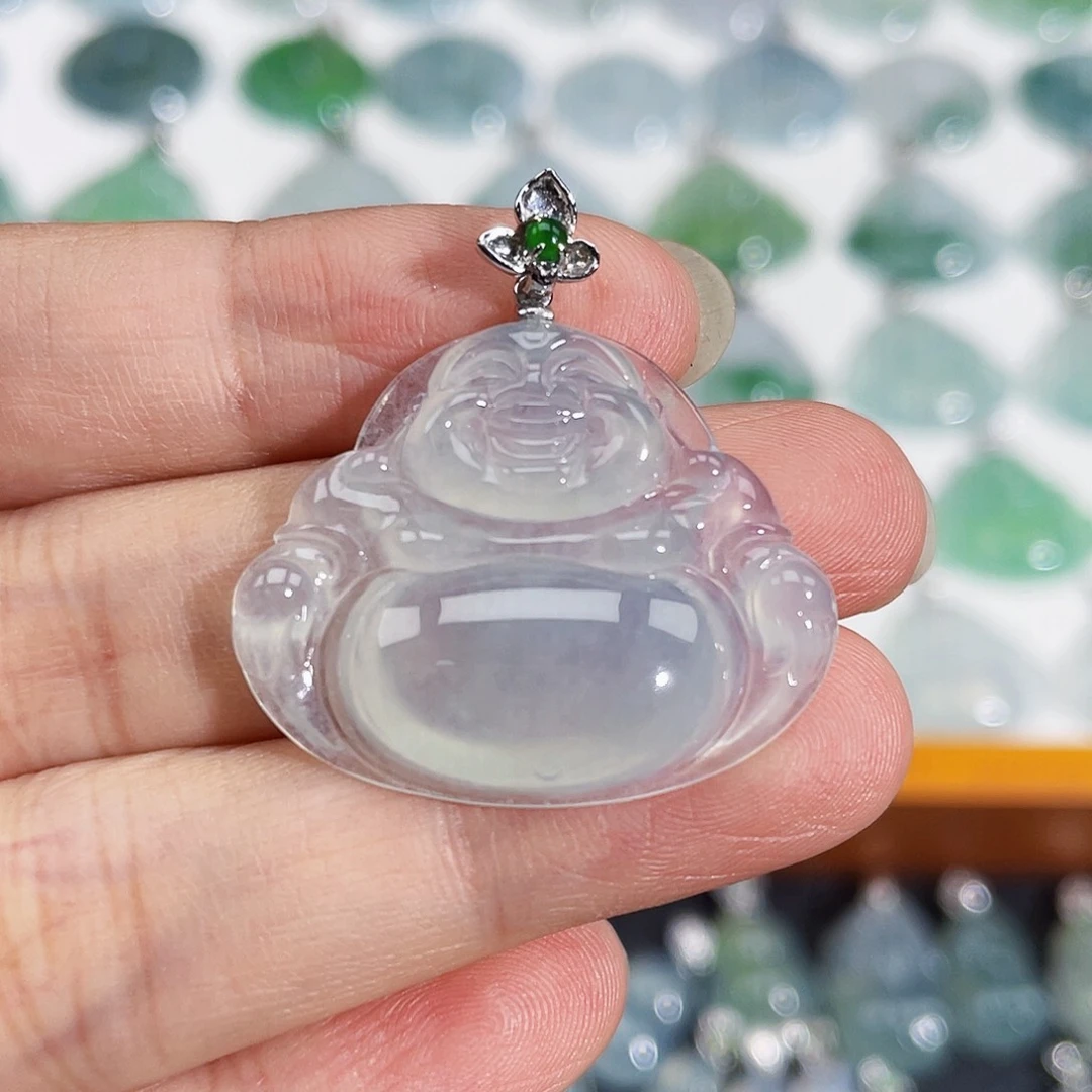 颈饰18K金镶嵌翡翠吊坠