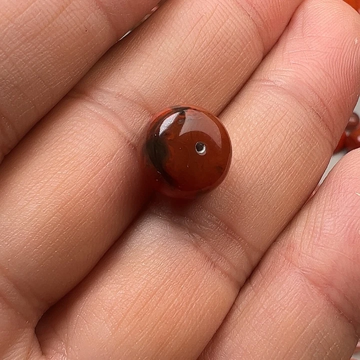 南红玛瑙未镶嵌珠子