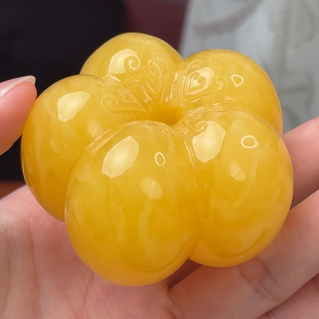 裸石琥珀未镶嵌大花花