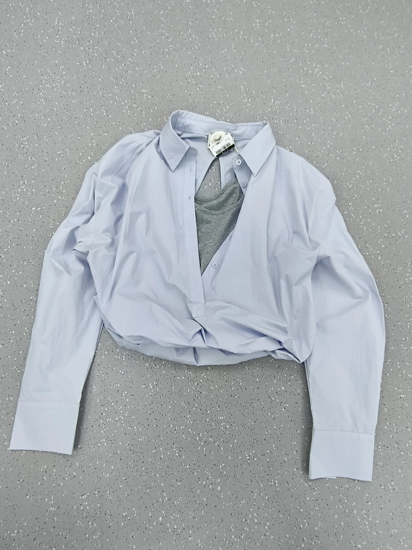 春款薄料长袖小衫