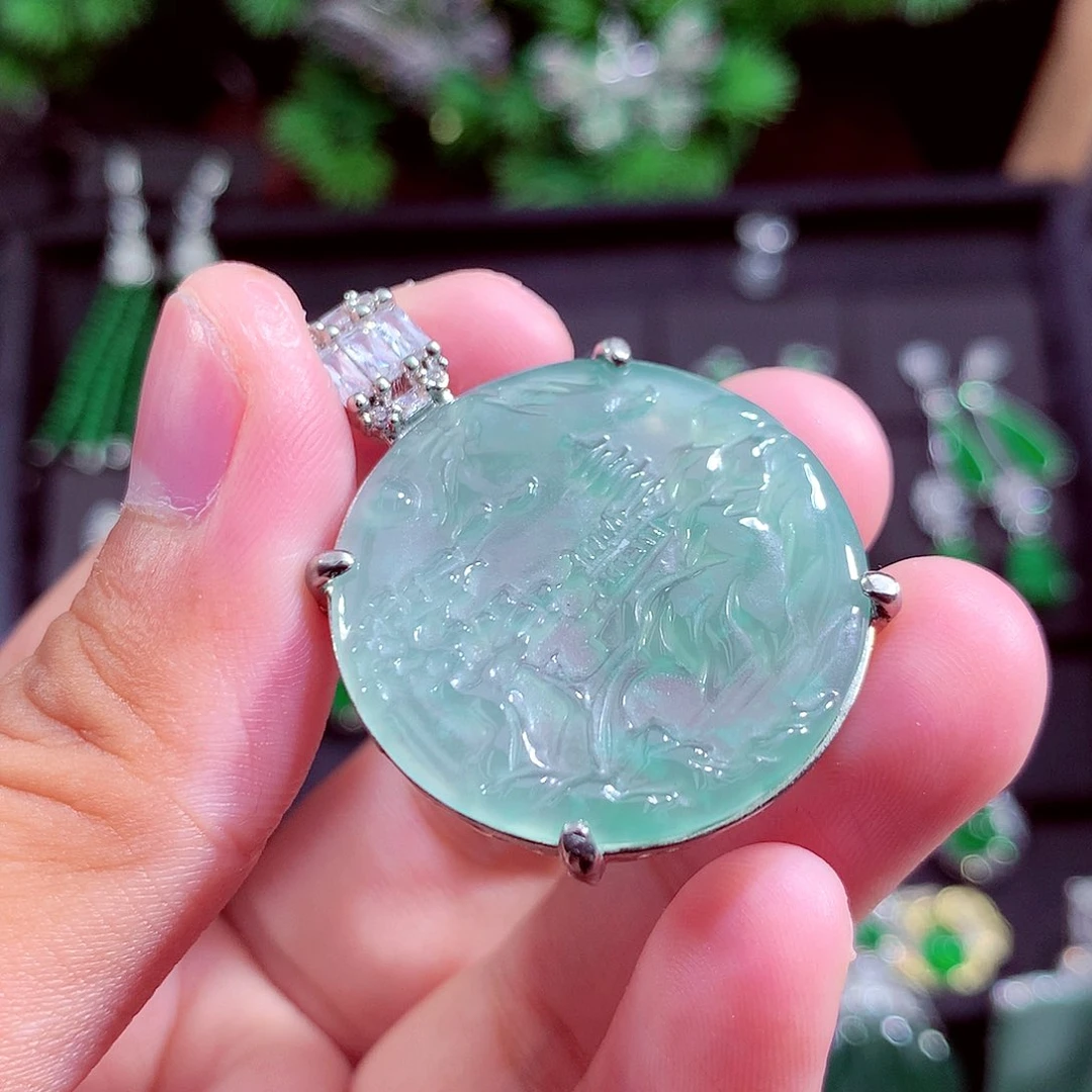 颈饰未镶嵌翡翠天然