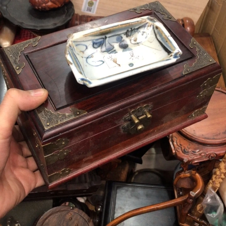 陶瓷孤品单件车里拍