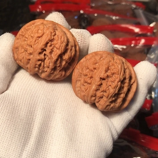 文玩核桃把件大粗筋42