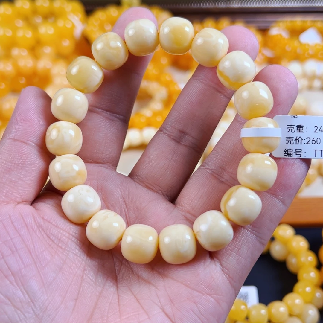 手串琥珀未镶嵌13 m奶咔克重24.2TT