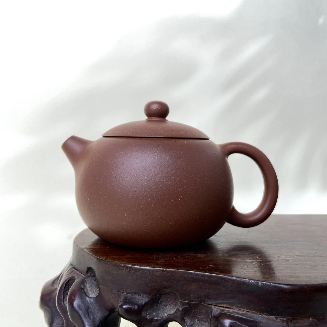 宜兴手工紫砂陶 （吴春香）茶壶GS4252-7