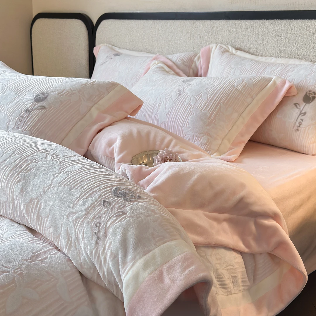 少女心公主风加厚高克重牛奶绒四件套全消光刺绣加绒被套保暖床品