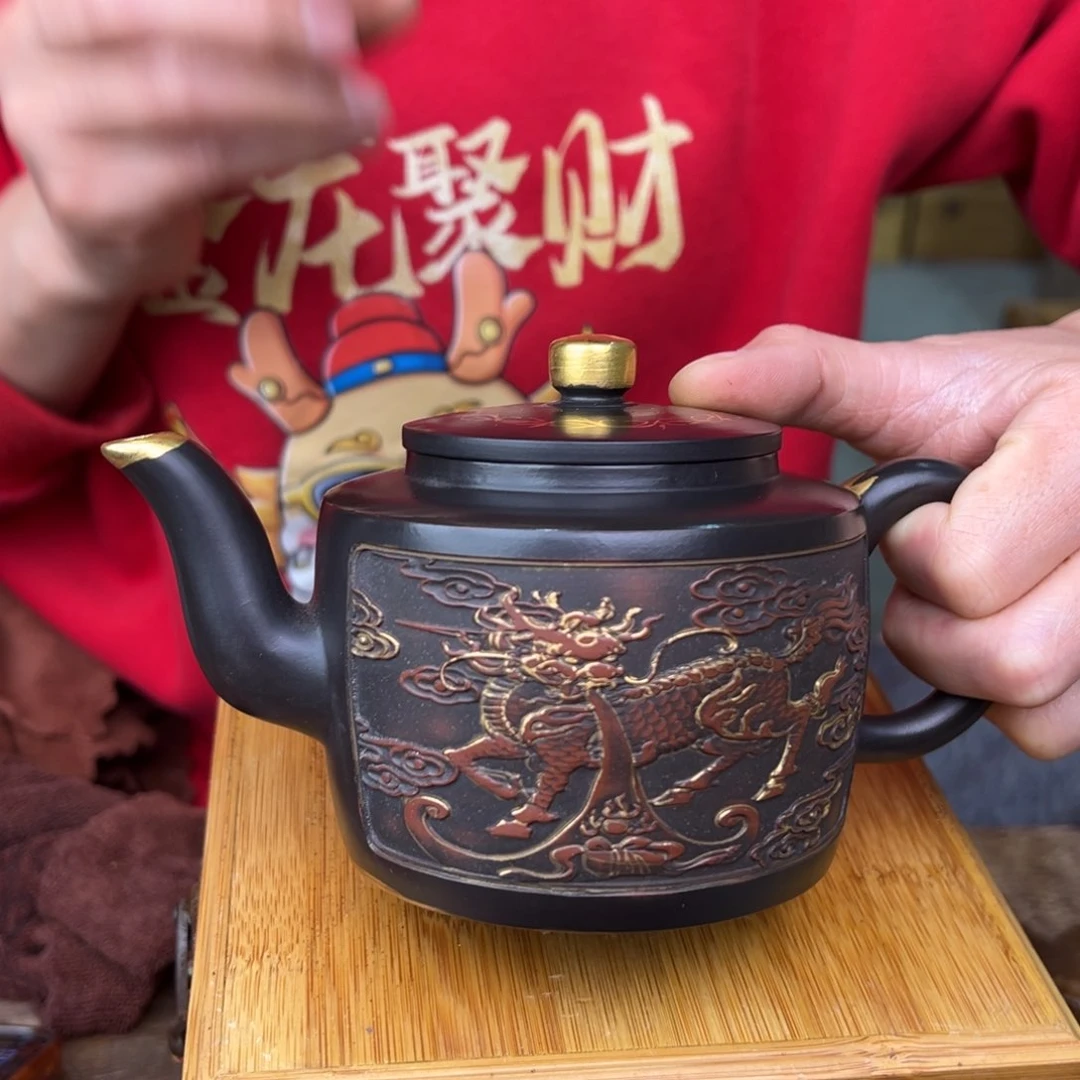 紫砂茶壶宜兴紫砂艺术