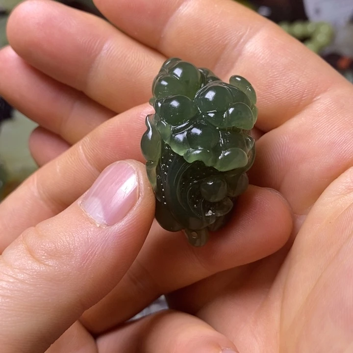 岫玉天然岫玉挂件未镶嵌
