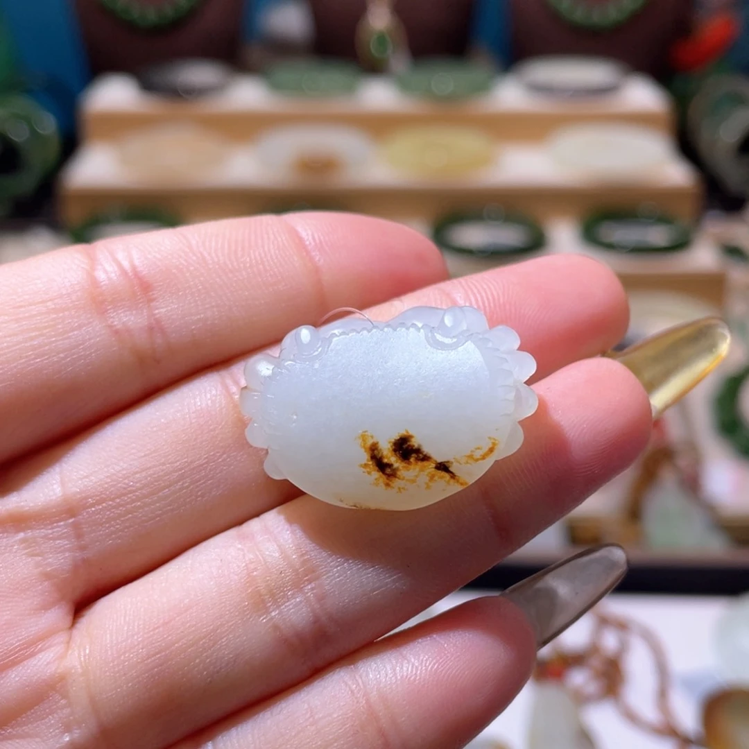 和田玉高品特色吊坠未镶嵌笑*