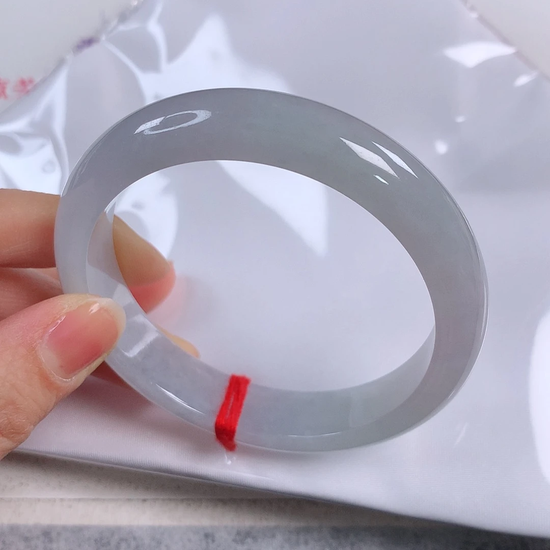 翡翠手镯未镶嵌 正圈①⑧②