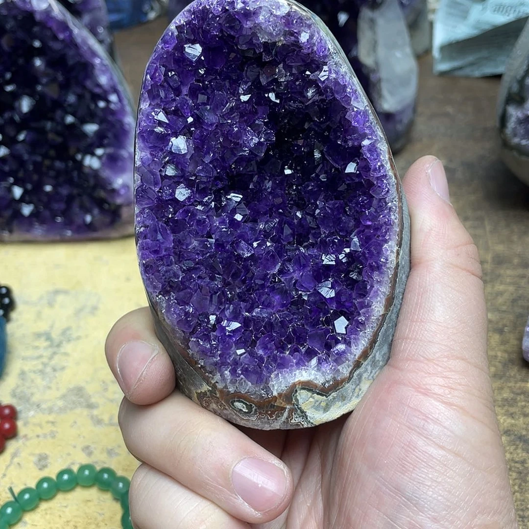 紫晶大型摆件（非配饰）未镶嵌