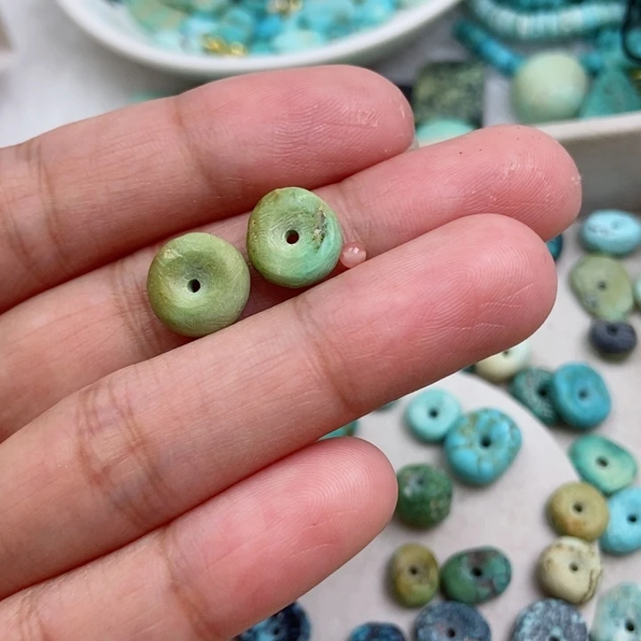 薄***糖南红玛瑙未镶嵌珠宝奇石