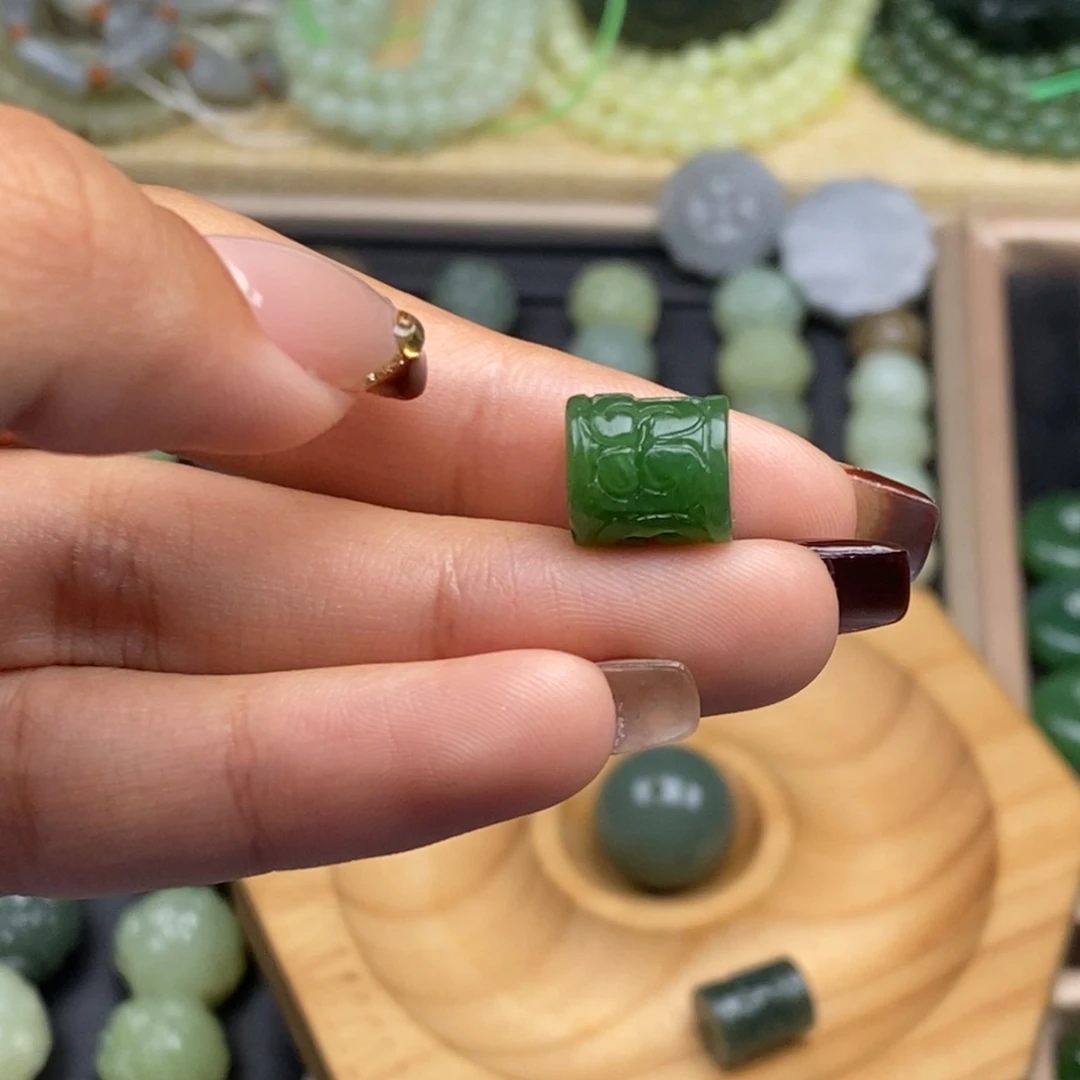 未镶嵌和田玉珠宝半成品