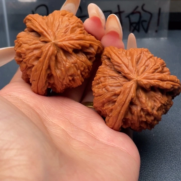 游***虾吊坠文玩核桃白狮子