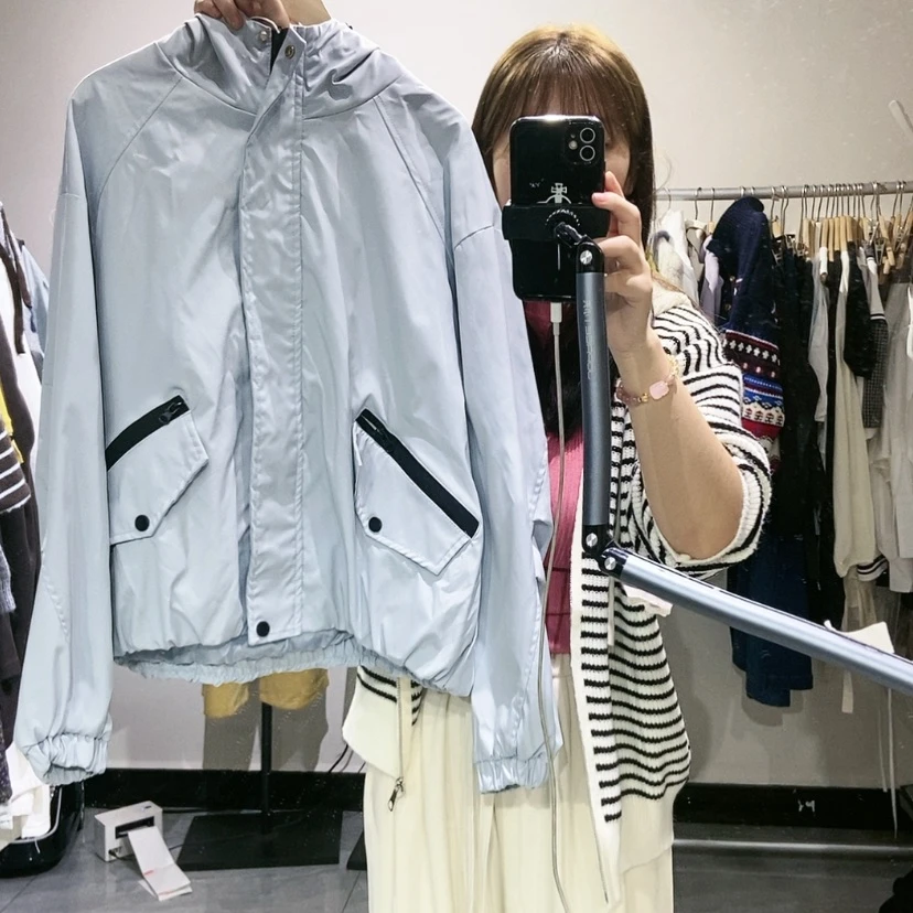 【闪购商品】蓝色外套
