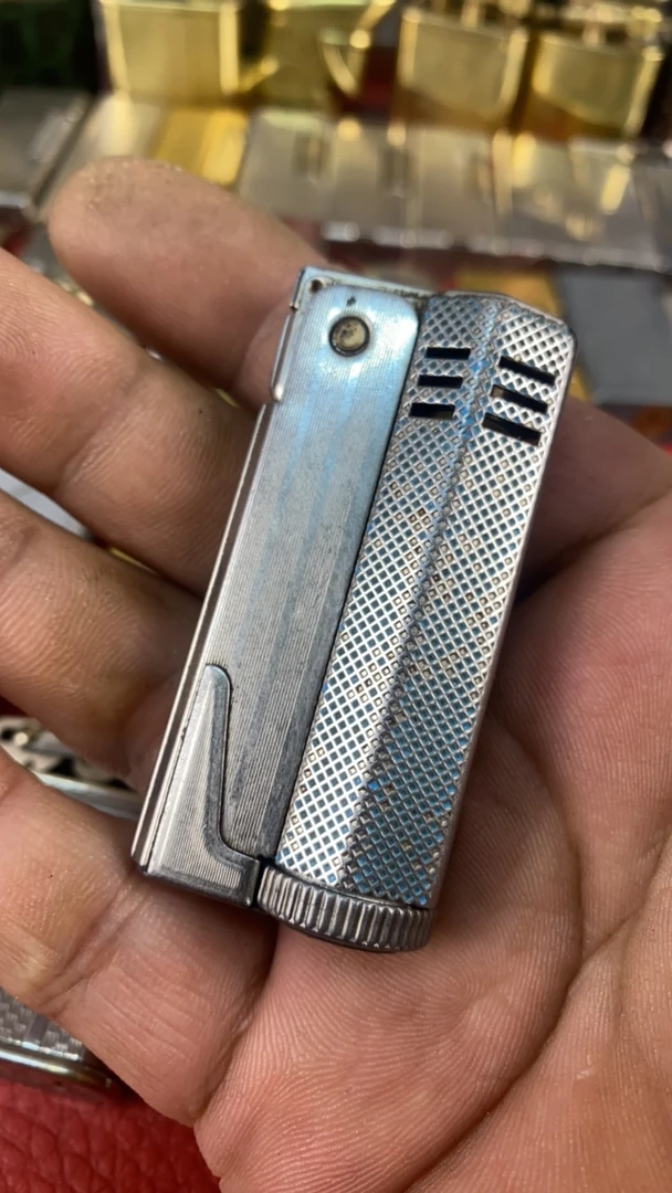 奥地利爱酷煤油打火机