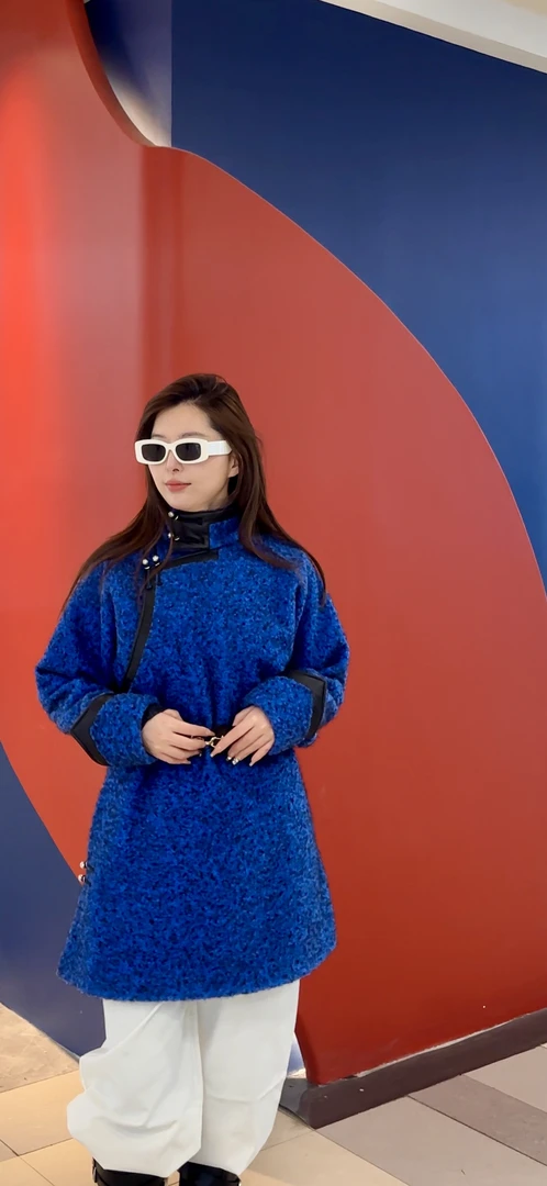 【希纳】W3301新蒙式立领斜襟毛呢中长款外套赠送腰带