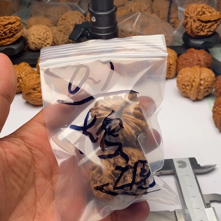 格***调文玩核桃吊坠1111111111111