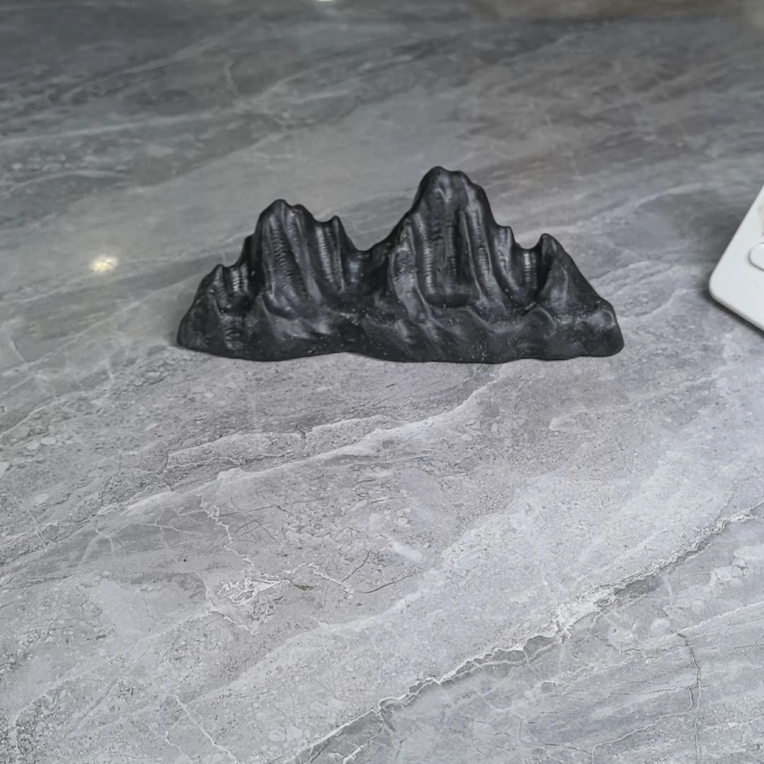 铁***树灵璧石奇石摆件观赏石