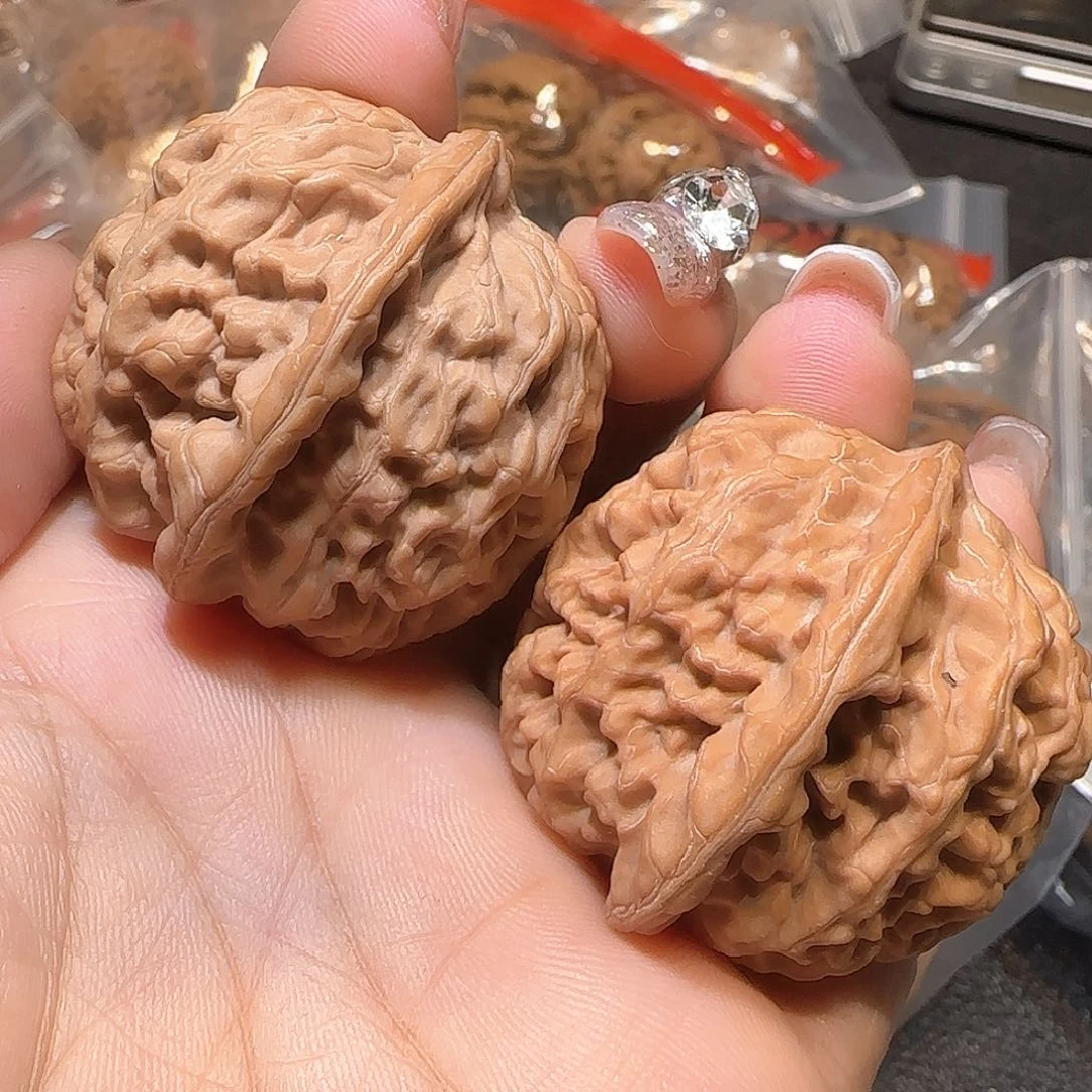 文玩核桃吊坠替**光37全品红莲