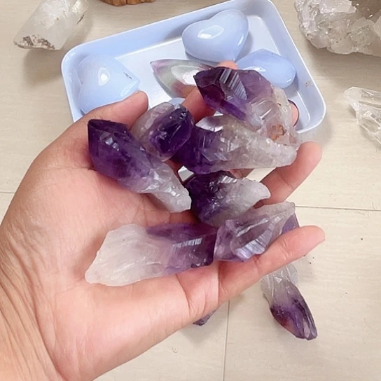 天然水晶原石未镶嵌水晶千****心