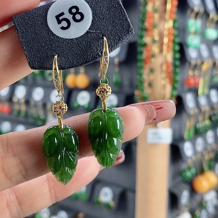 和田玉耳饰18K金镶嵌