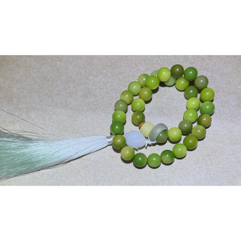 STJ010-绿飘花菩提双圈手持1.2mm+跑环