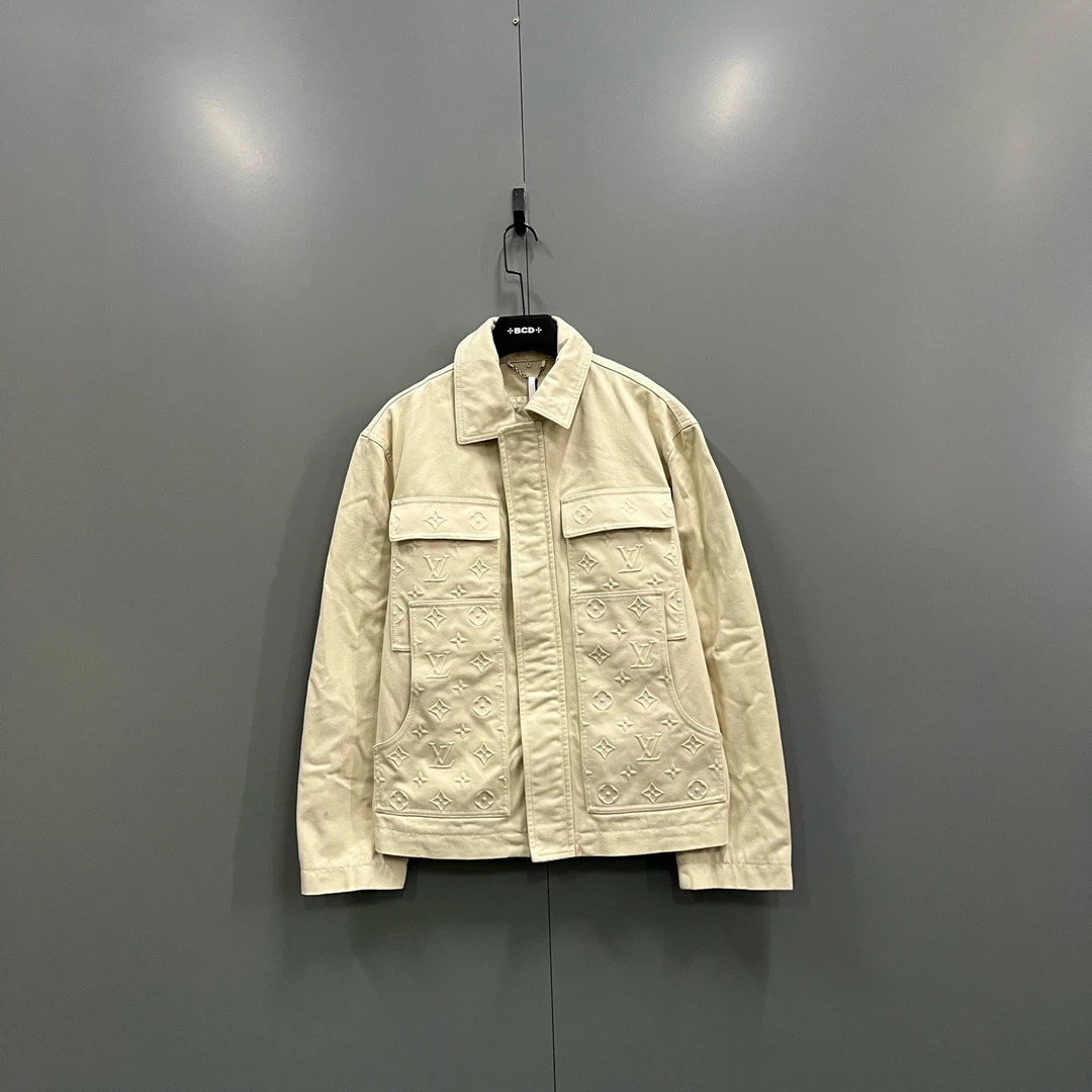 99新 LouisVuitton/路易威登 ab918 015188 lv 老花伐木衣 48码