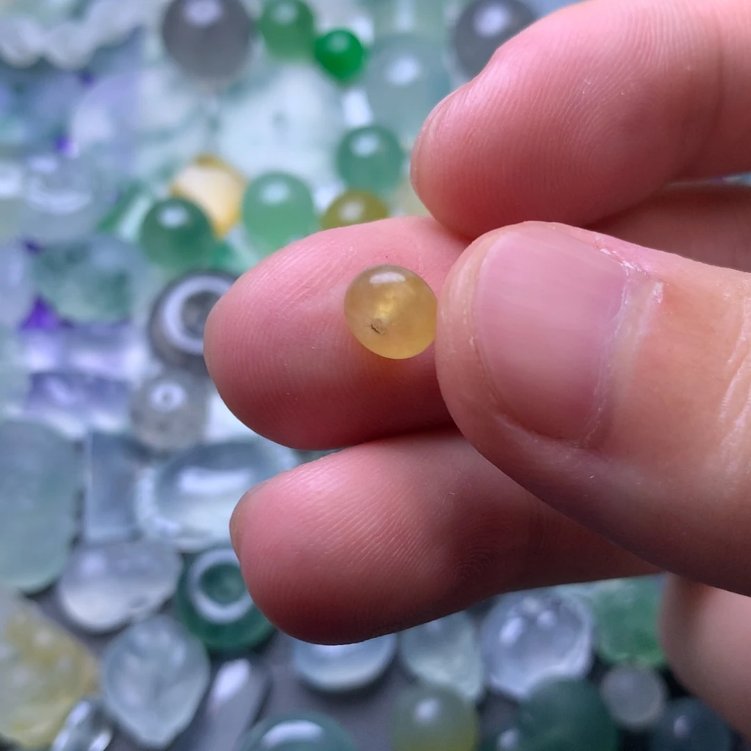 未镶嵌定制翡翠珠子