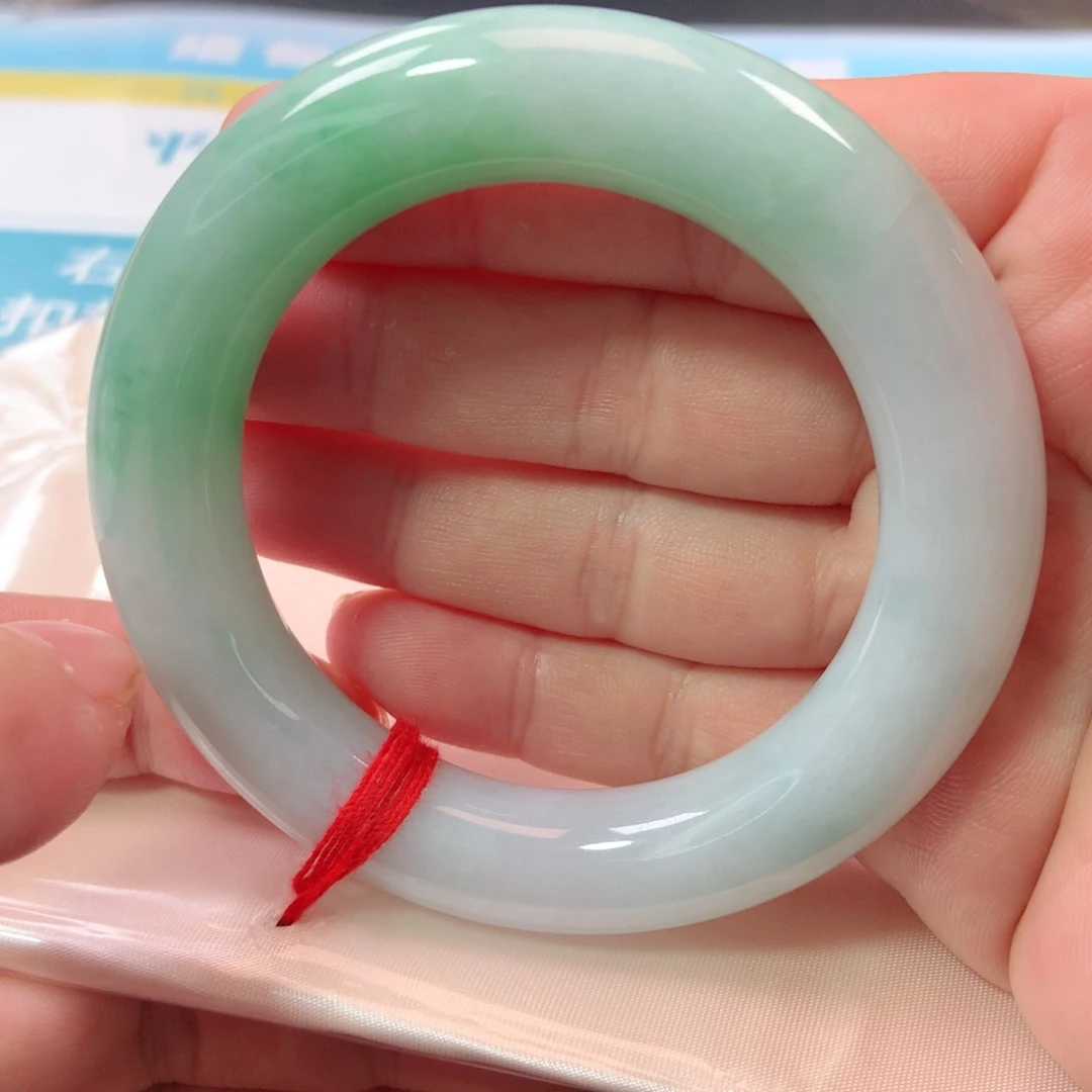 翡翠手镯未镶嵌0951号