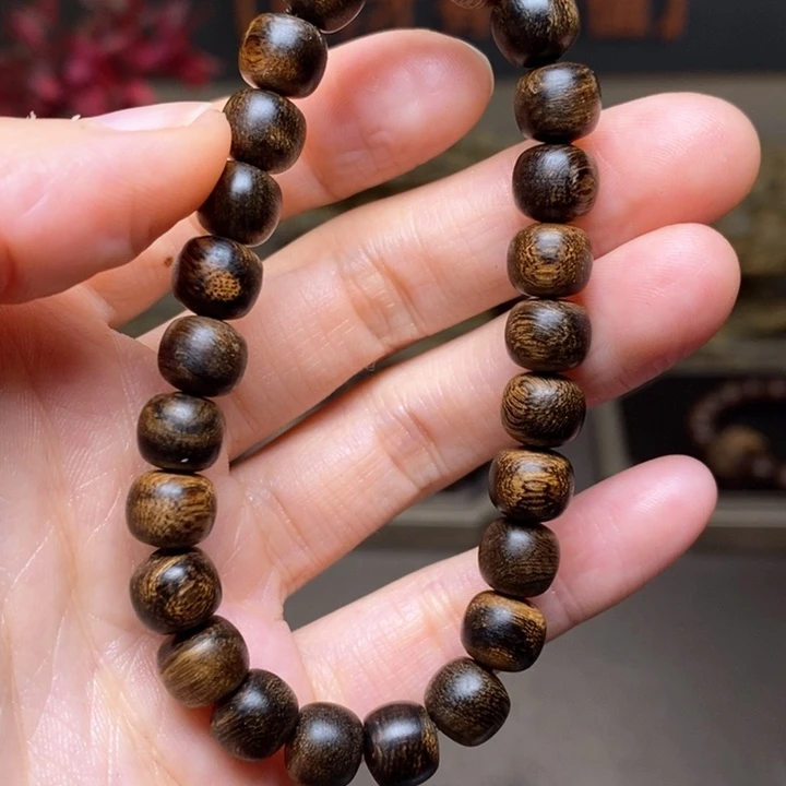 沉香手串越南芽庄紫棋瘤疤0.8
