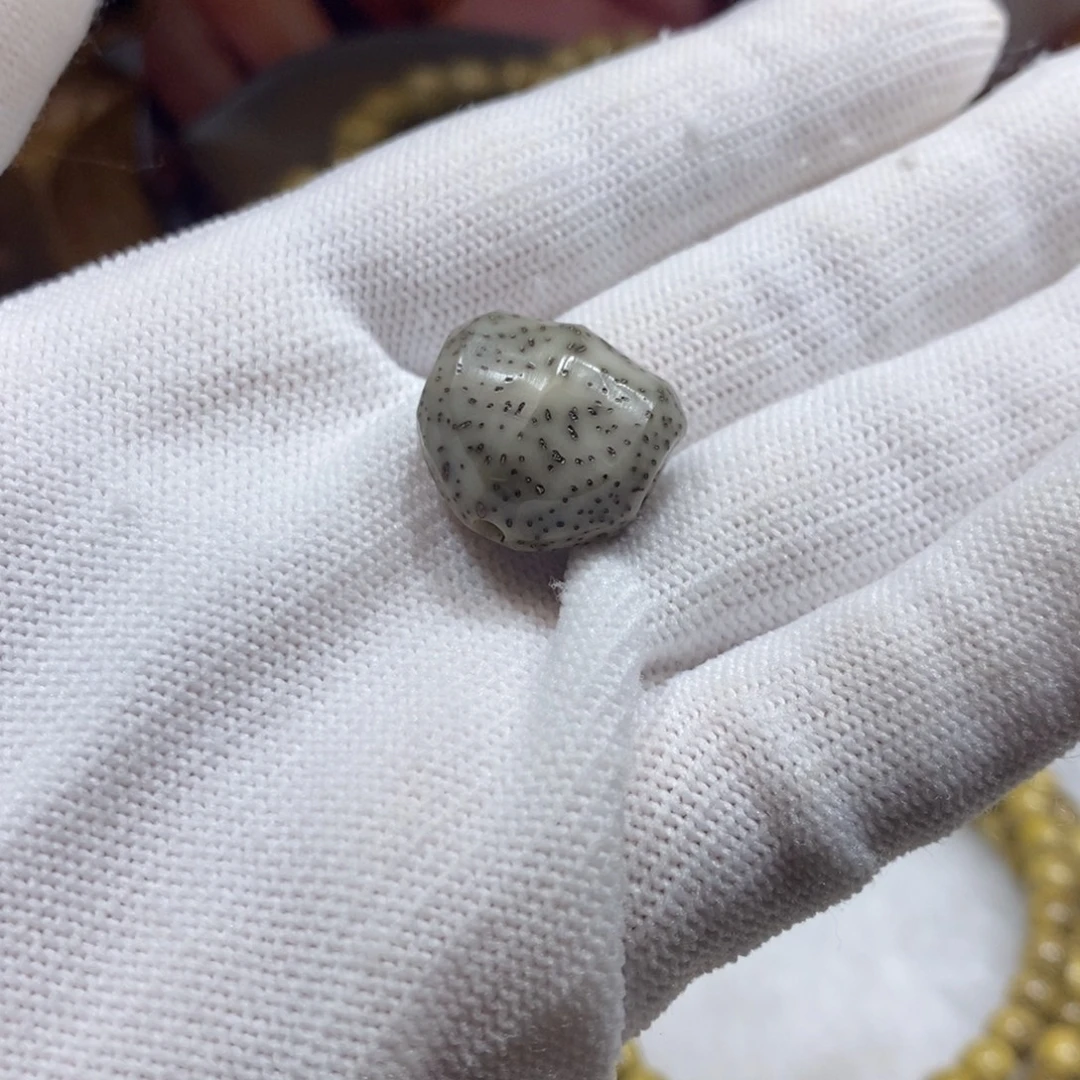 星月菩提手串石玉大三通