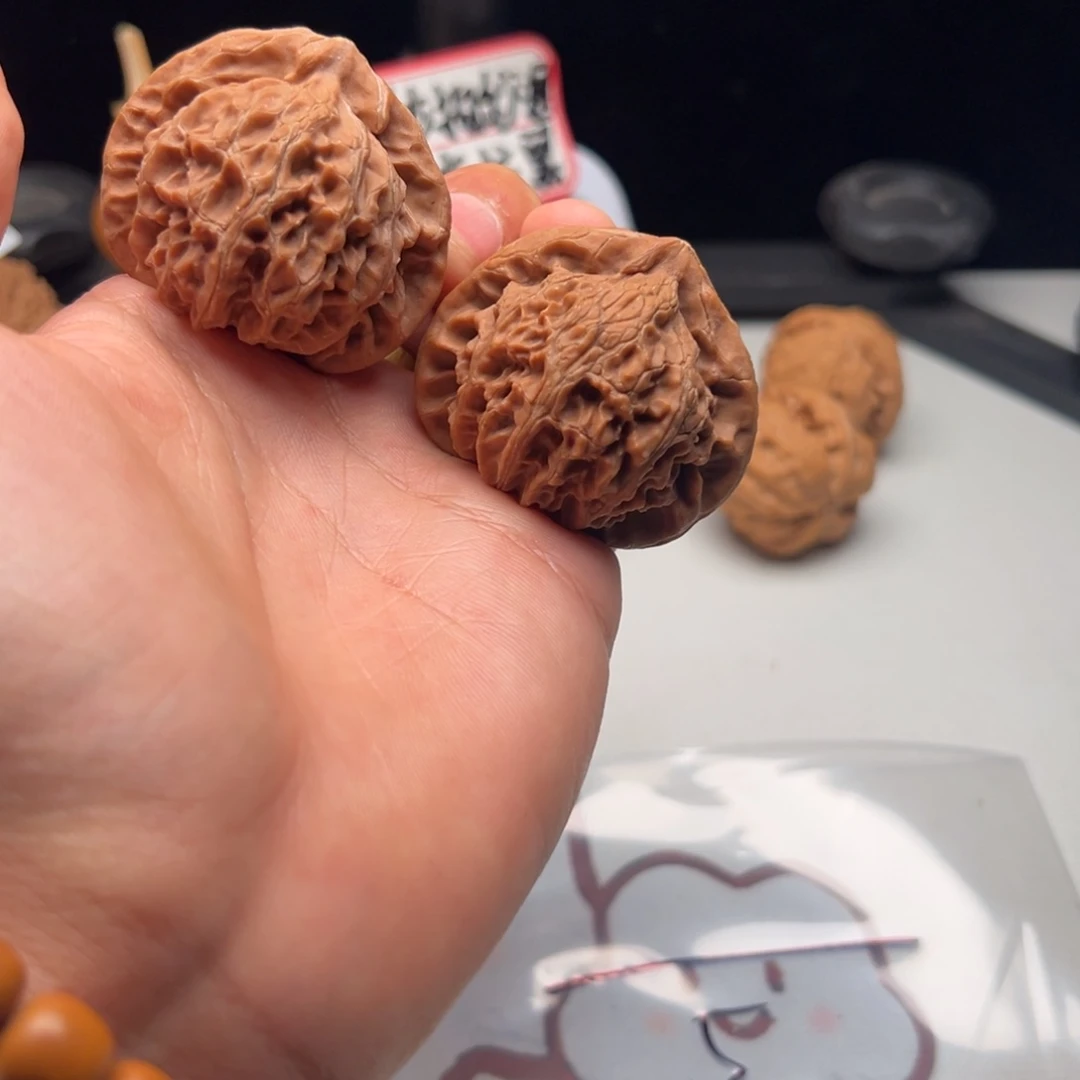 桃核吊坠黄*哈哈哈哈哈哈哈哈哈哈