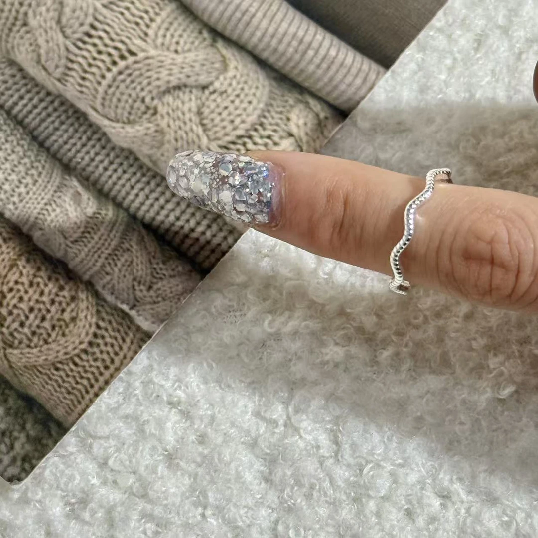 铜合金戒指 波浪麻花戒指女小众设计感指环轻奢高级感简约素圈戒
