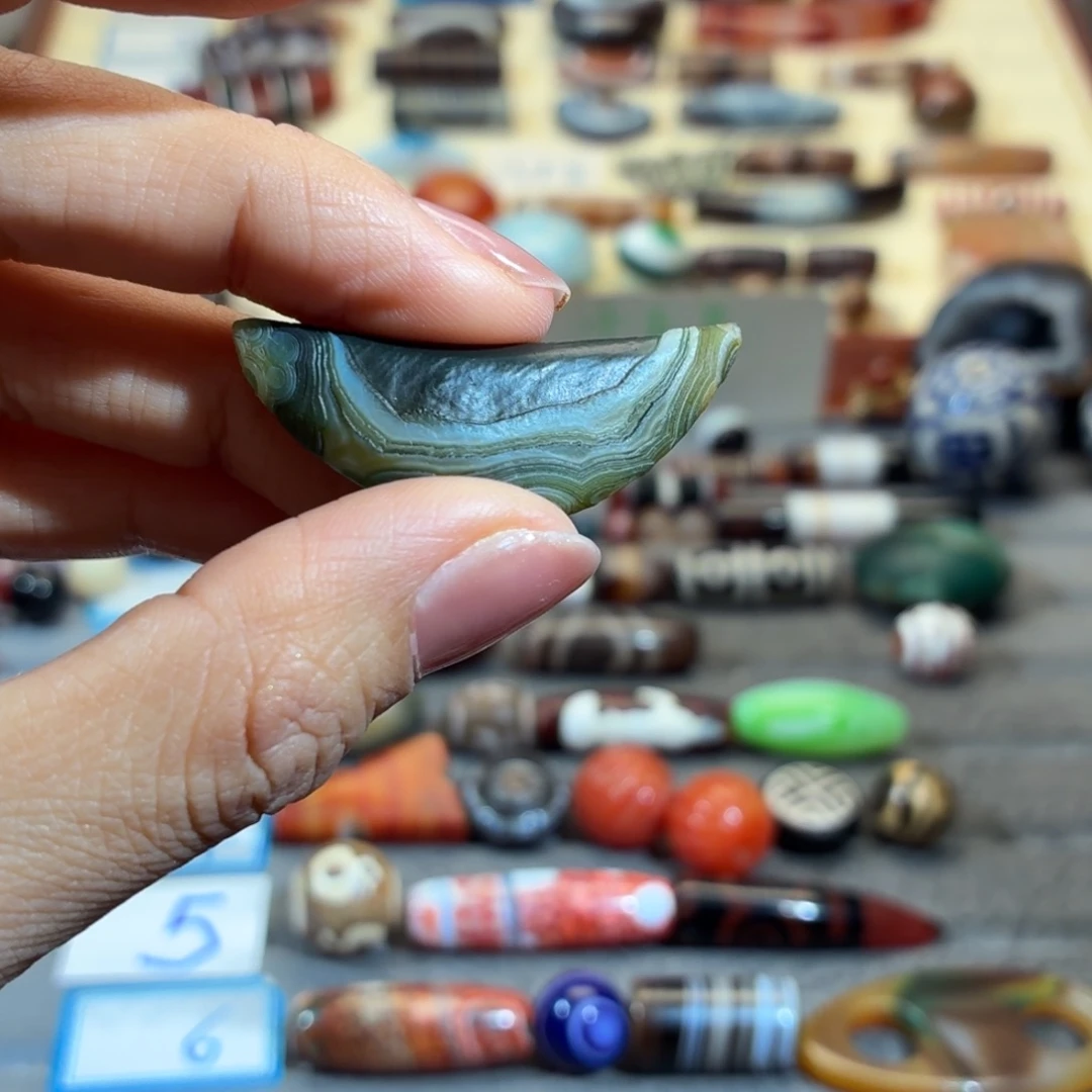 隅***安玛瑙/玉髓合金颈饰