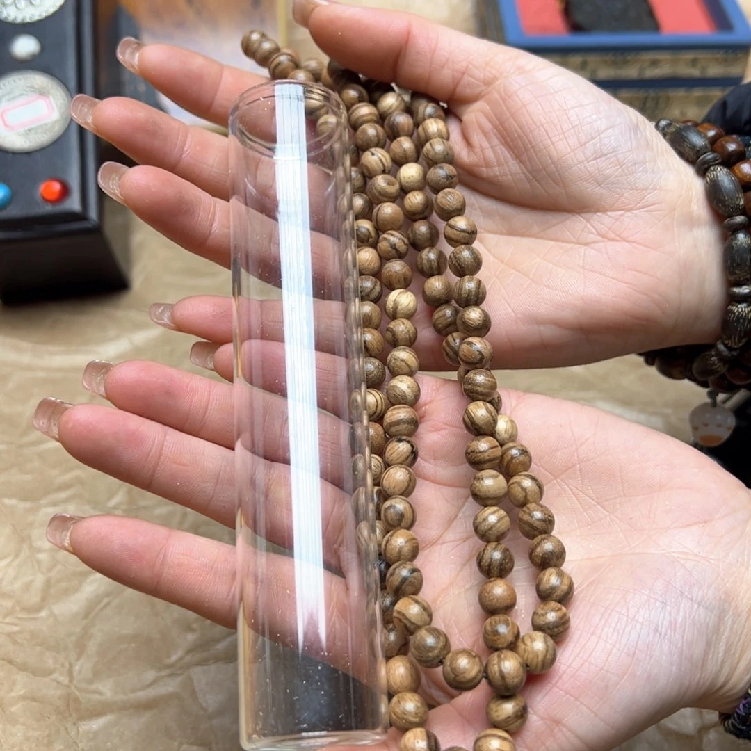 大叶紫檀（黑酸枝木类）