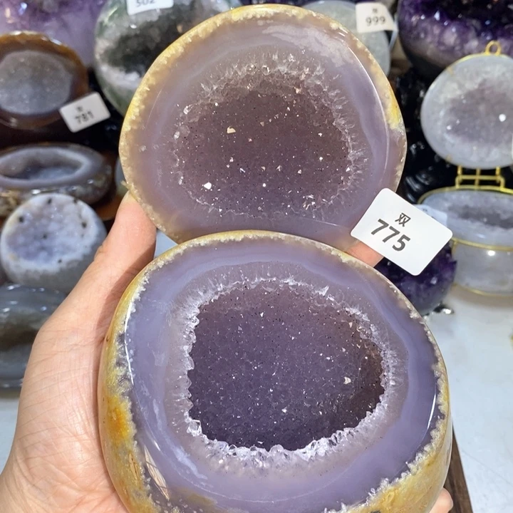 未镶嵌玛瑙/玉髓珠宝奇石
