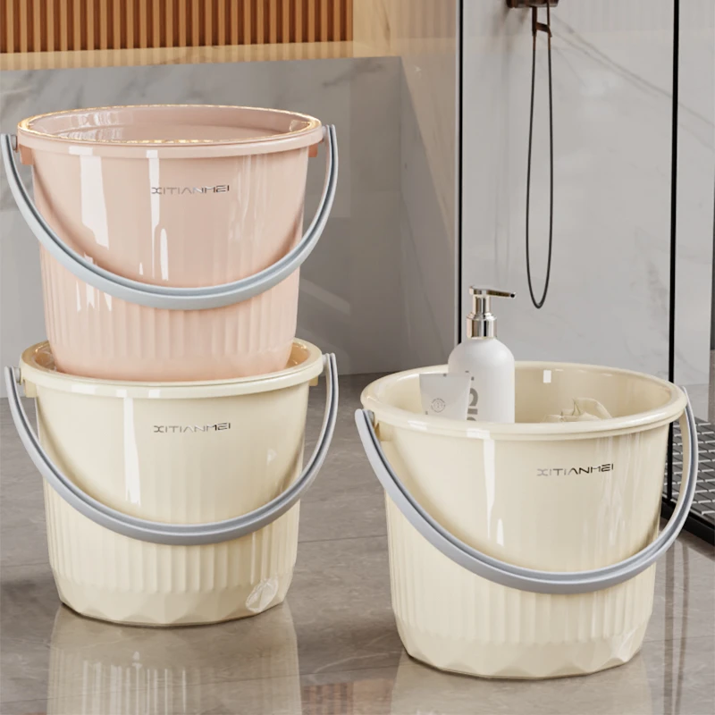 水桶家用纯净水储水带盖大号户外赶海钓鱼露营塑料水桶车载洗车桶