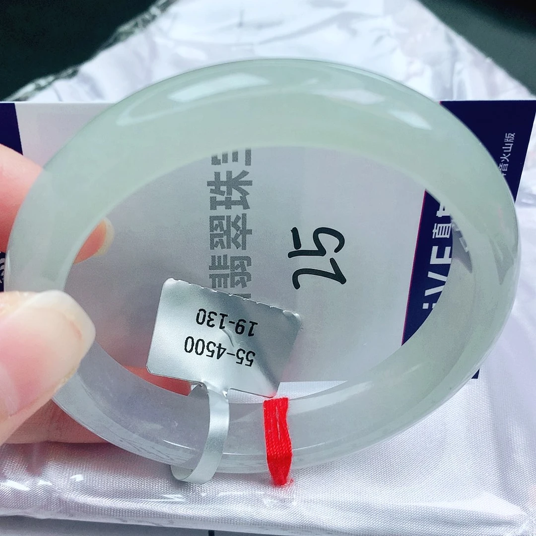 翡翠未镶嵌手镯缅甸天然A货翡翠手镯