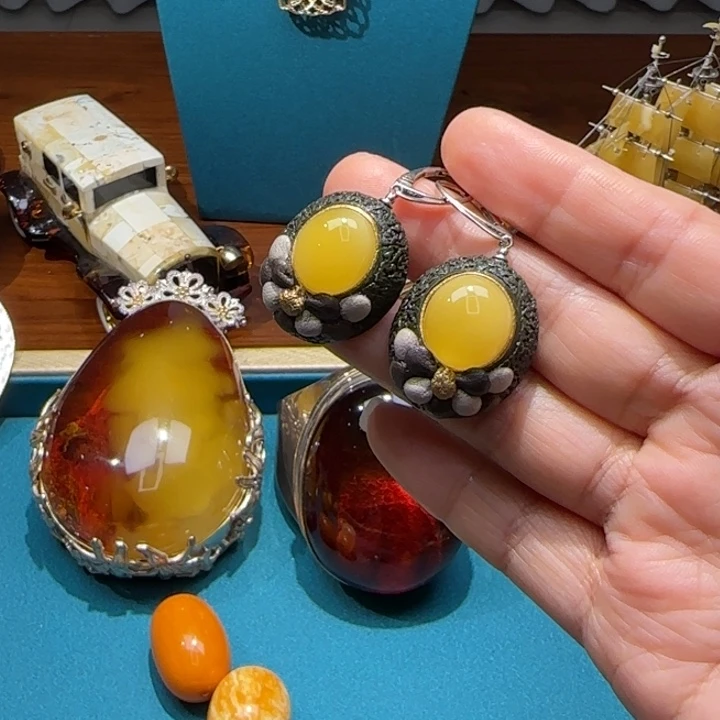 琥珀未镶嵌耳饰波兰设计款琥珀蜜蜡