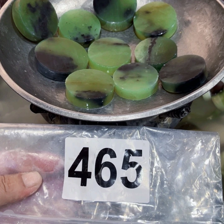 蛇纹石玉未镶嵌岫玉