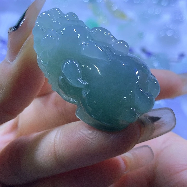颈饰未镶嵌翡翠天然翡翠A货吊坠